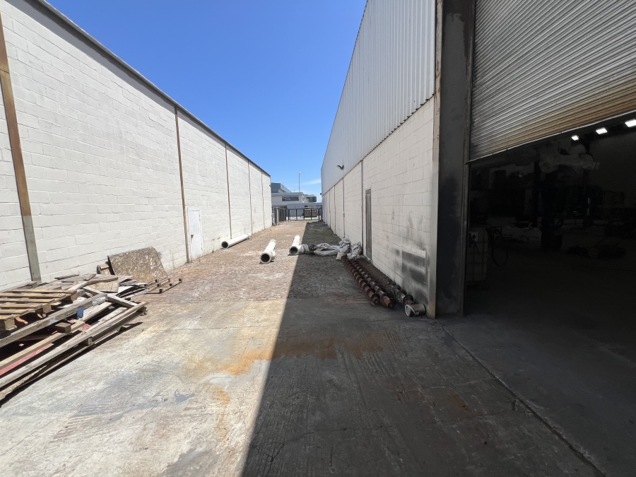 To Let commercial Property for Rent in Parow Industrial Western Cape